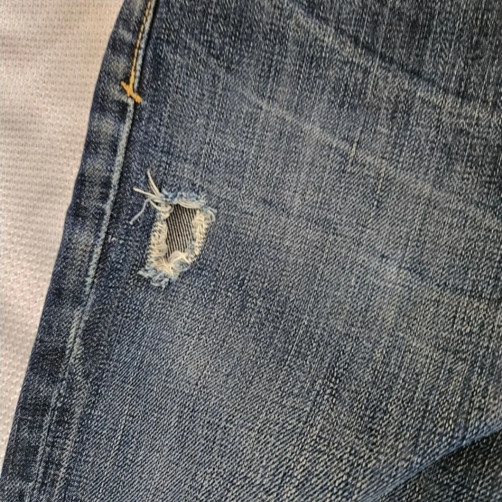 Salvage Distressed Straight Jeans Size 36x33 In Dark Blue - Picture 4 of 8